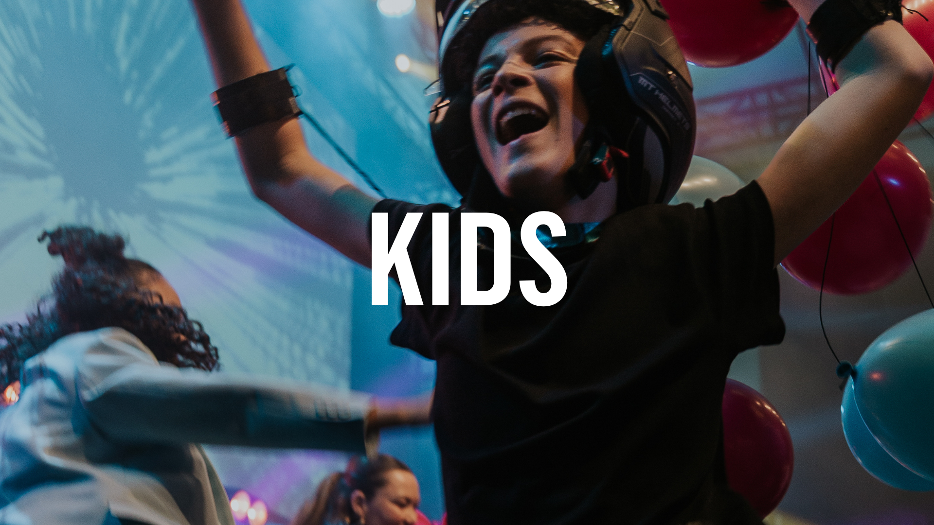 Kopie van Blue and Yellow Bold Typography Beverage Promotion Instagram Post (5)